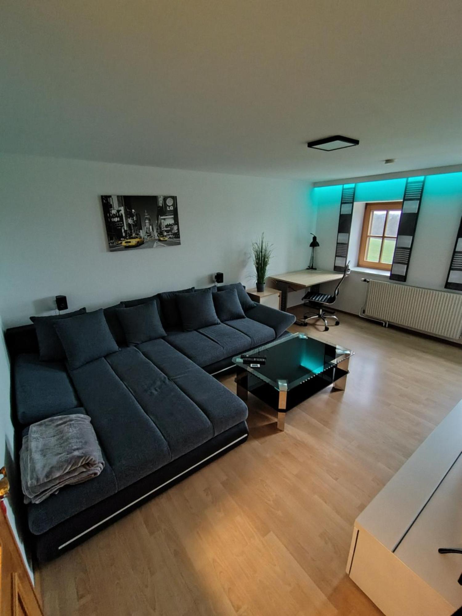 Apartment Weitblick Bad Waltersdorf Exterior photo